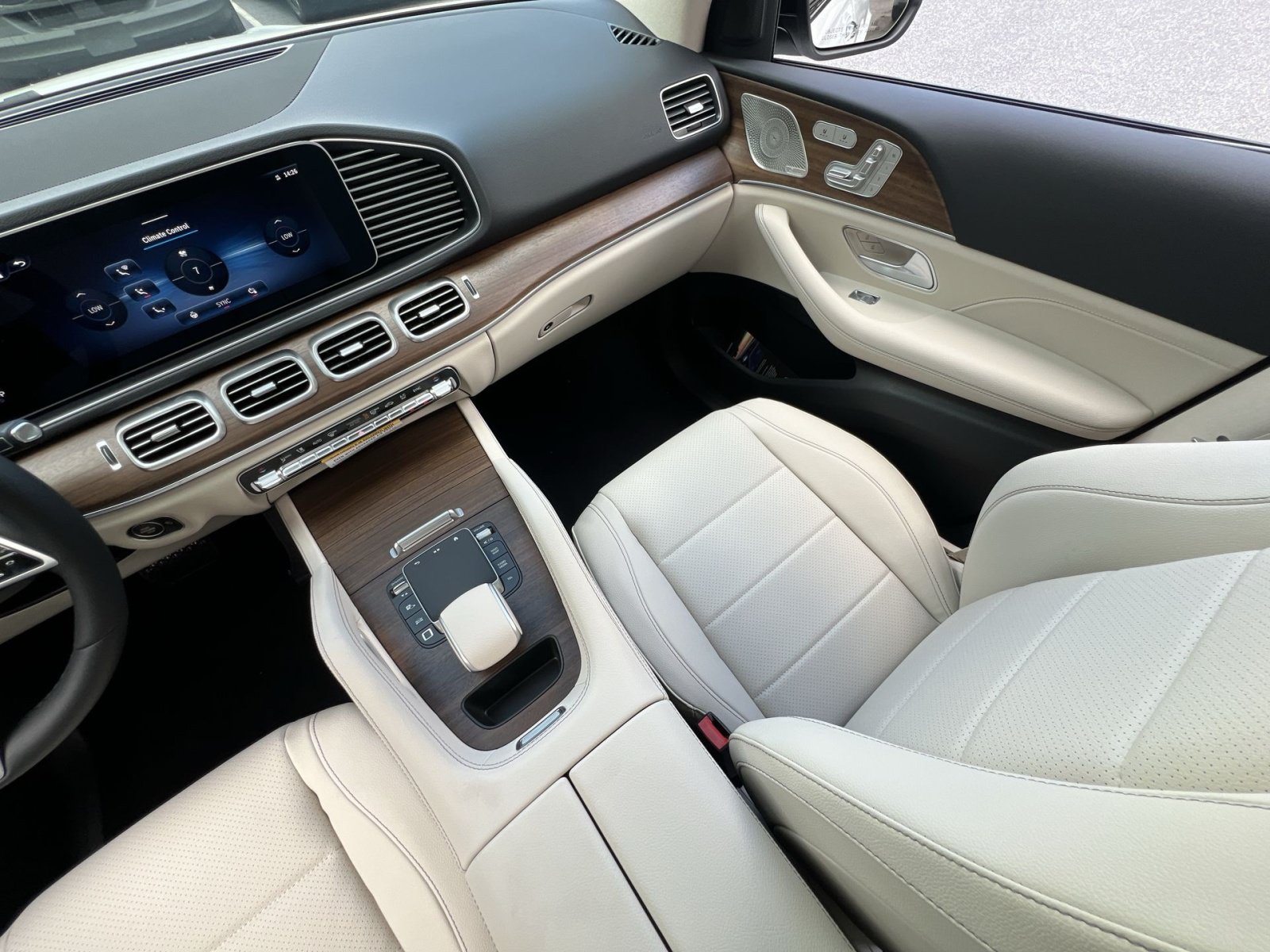 New 2026 Mercedes-Benz GLE 350 4MATIC image 14