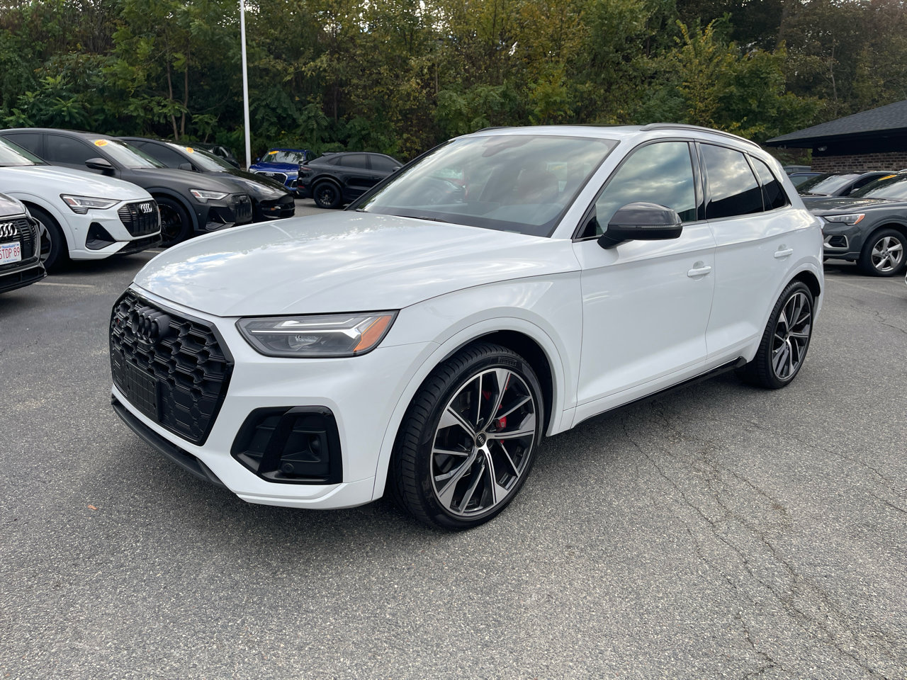 Used 2022 Audi SQ5 Premium Plus image 5