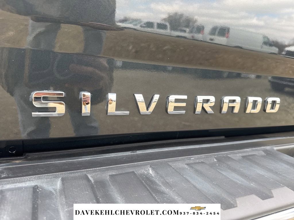 Used 2017 Chevrolet Silverado 1500 LT w/ All Star Edition image 52