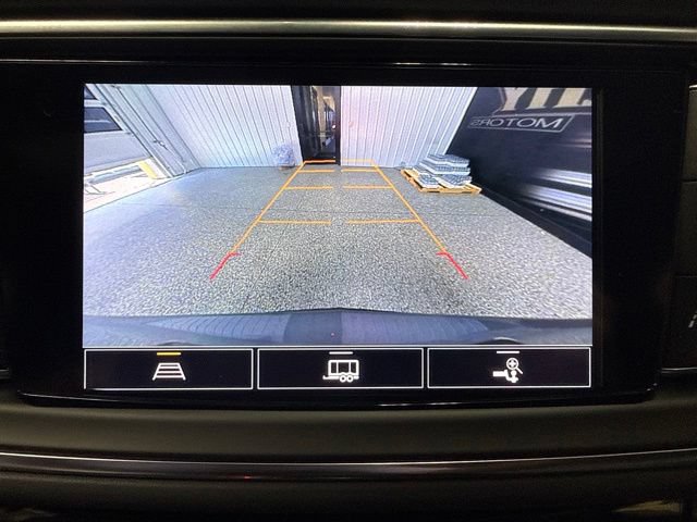 Used 2023 Buick Enclave Essence w/ Experience Buick Package AWD/4WD image 11