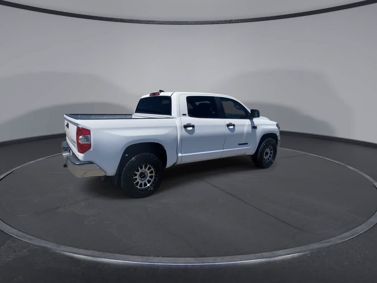 Certified 2021 Toyota Tundra 4x4 CrewMax image 8