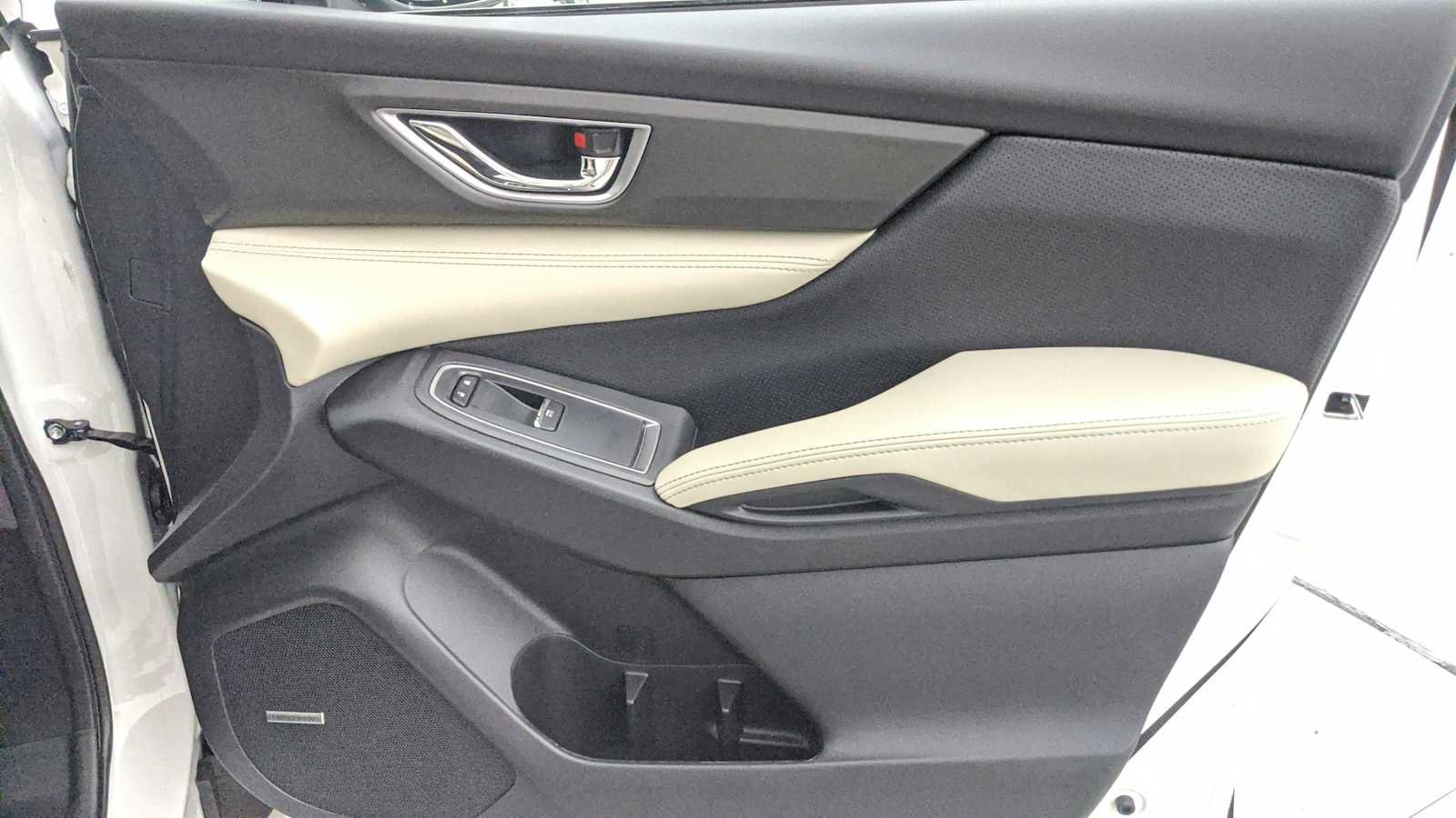 New 2025 Subaru Ascent Limited w/ Popular Package #2 image 25