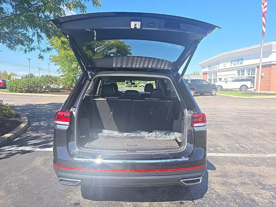 Used 2022 Volkswagen Atlas SE image 24