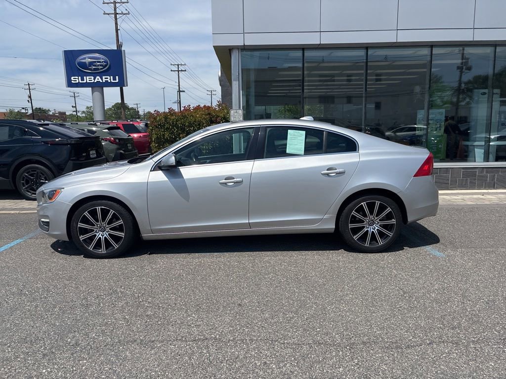 Used 2018 Volvo S60 T5 Inscription Platinum AWD/4WD image 7