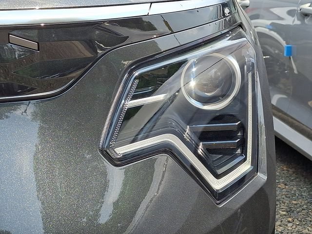 New 2026 Kia Niro Wind w/ Wind Preserve Package FWD image 4