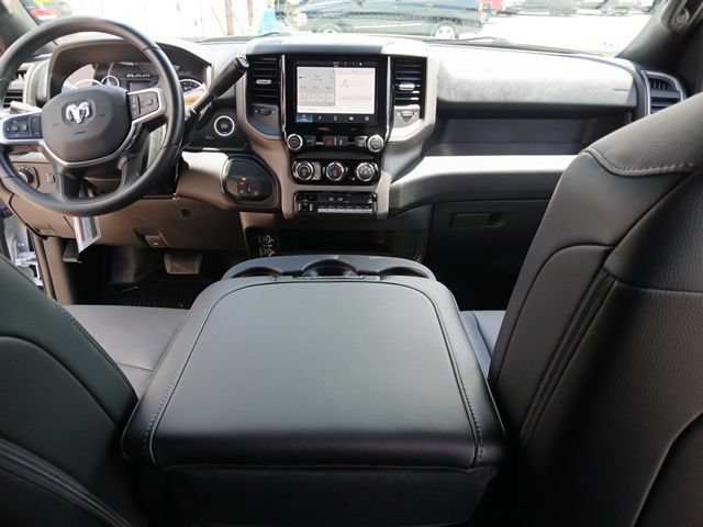 New 2026 RAM 3500 Tradesman AWD/4WD image 17