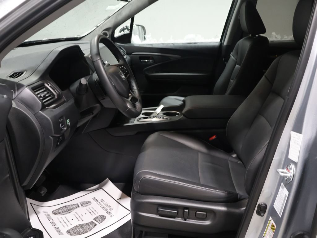 Used 2025 Honda Ridgeline RTL image 9