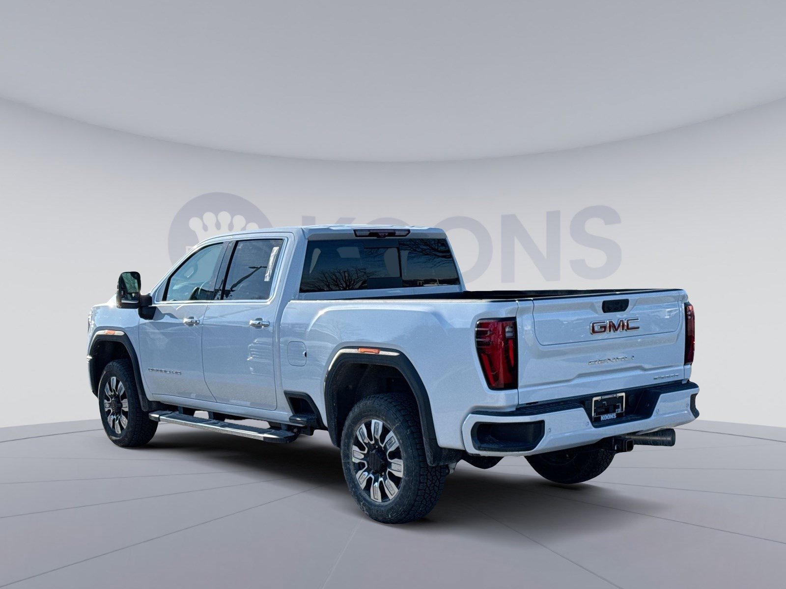 New 2026 GMC Sierra 2500 Denali w/ Denali Reserve Package image 4