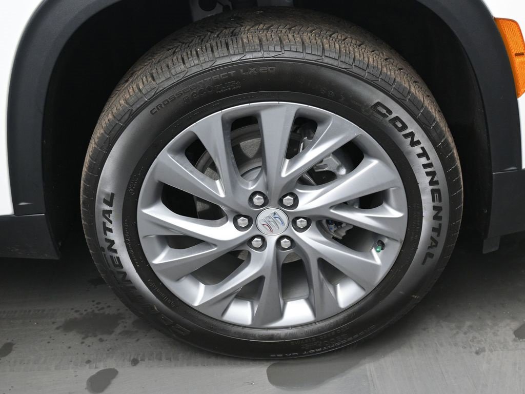 Used 2025 Buick Enclave Preferred w/ Power Package image 41