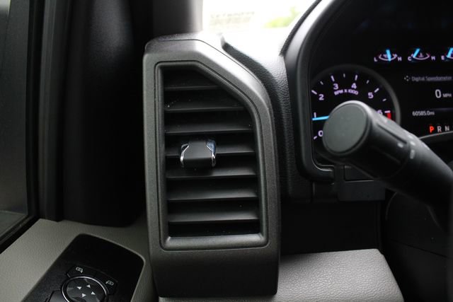 Used 2021 Ford F250 XL w/ STX Appearance Package AWD/4WD image 7