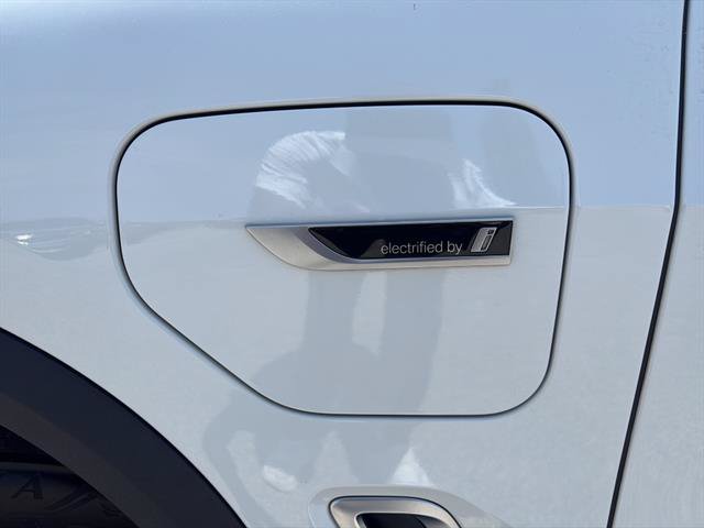 Used 2023 BMW X5 xDrive45e AWD/4WD image 12
