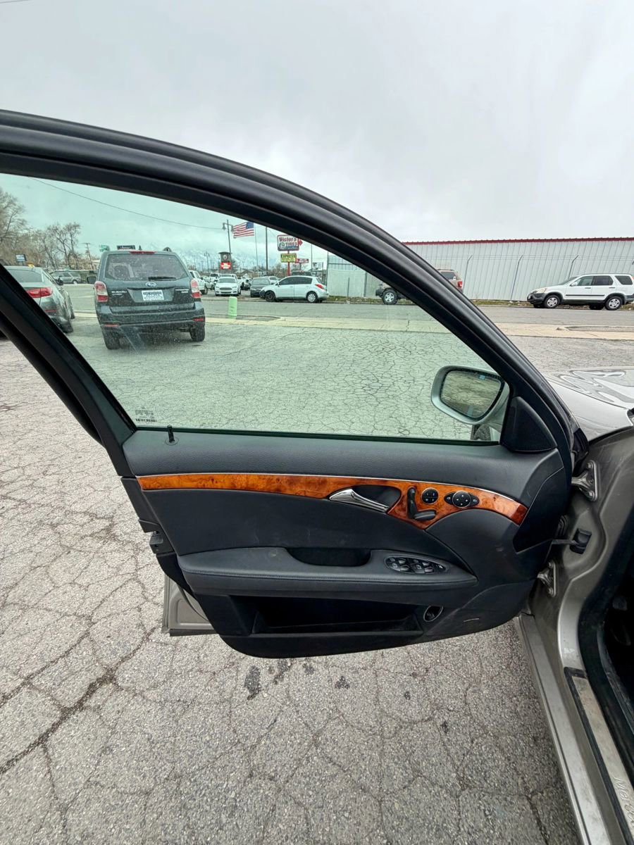 Used 2008 Mercedes-Benz E 350 E 350 4MATIC Wagon 4D image 25