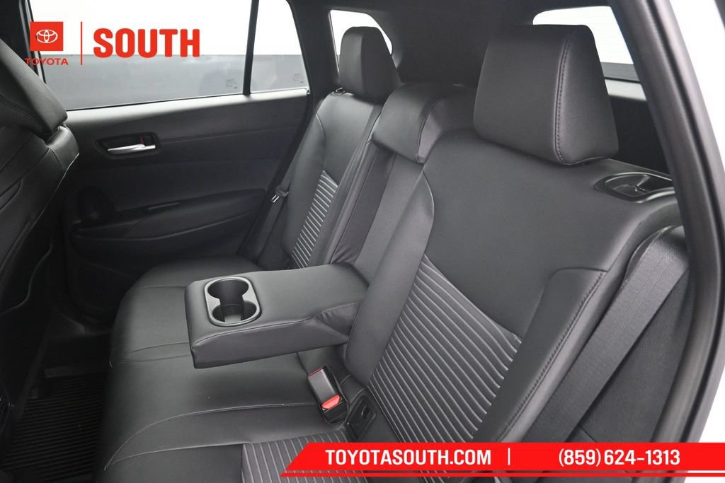 Used 2026 Toyota Corolla Cross AWD Hybrid w/ Convenience Package image 28