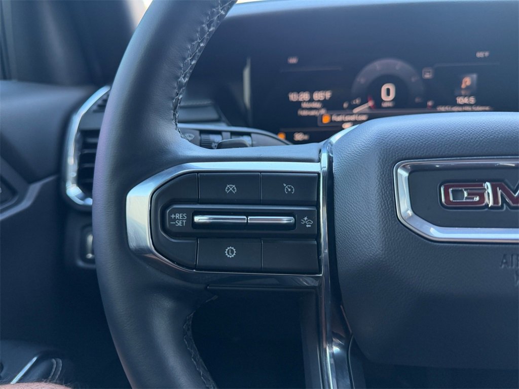 Used 2025 GMC Acadia Elevation image 23