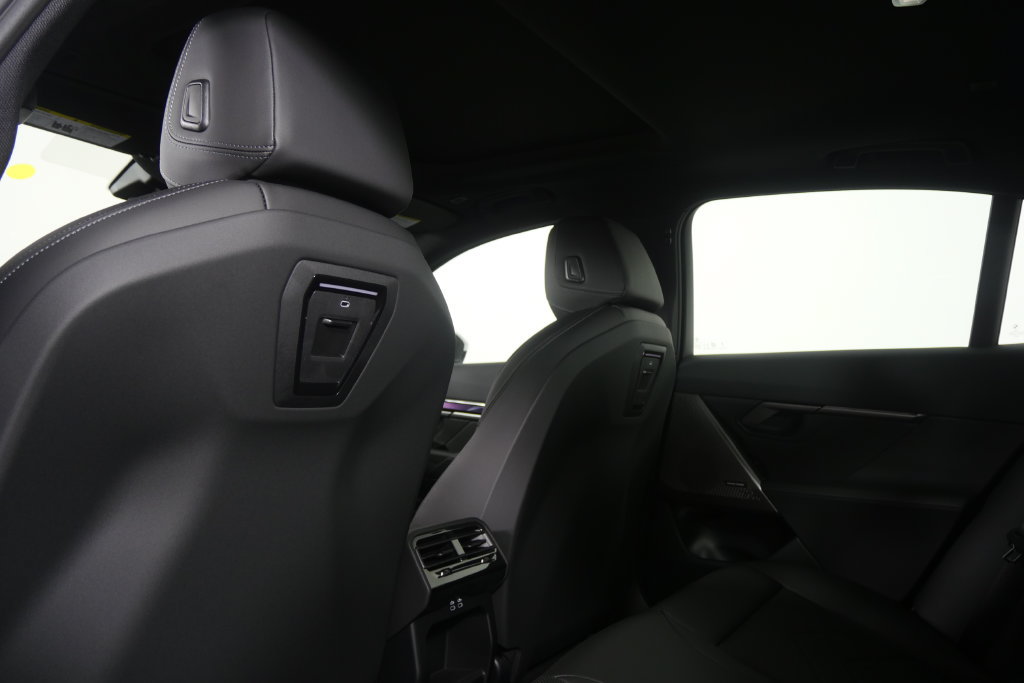 New 2027 BMW 530i w/ M Sport Package RWD image 15