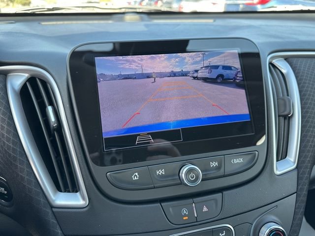 Used 2023 Chevrolet Malibu LT FWD image 26