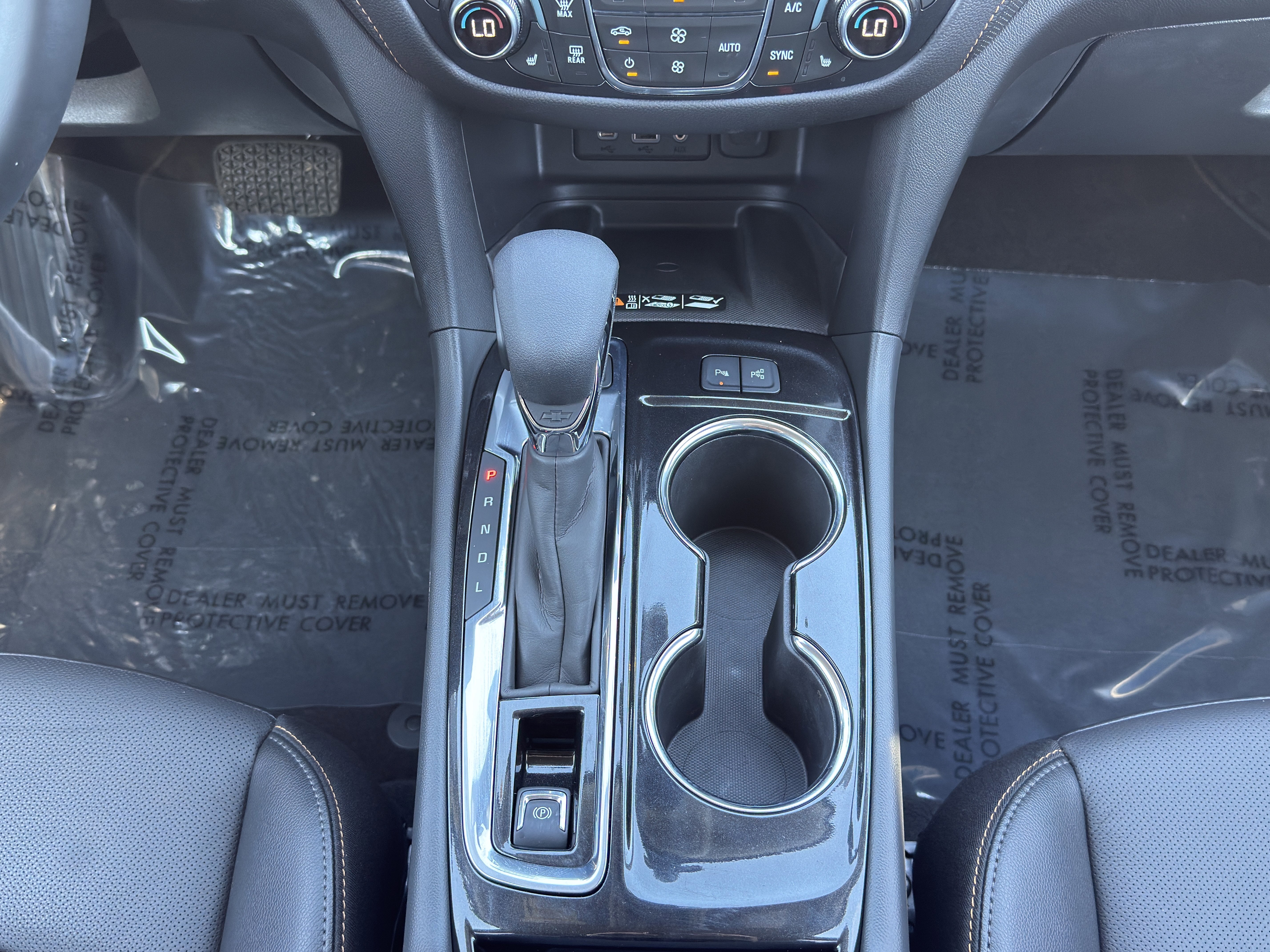 Used 2024 Chevrolet Equinox Premier image 34
