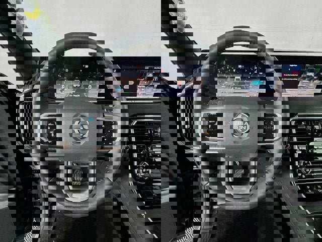 New 2025 Nissan Armada SL w/ Captain's Chari Seat Package image 11