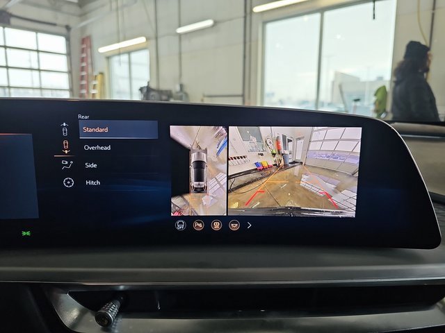 New 2026 Cadillac Lyriq Sport image 23