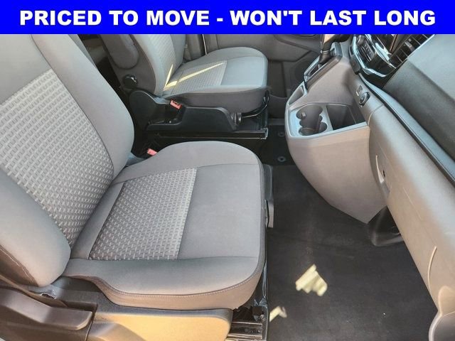 Used 2023 Ford Transit 350 XLT image 32