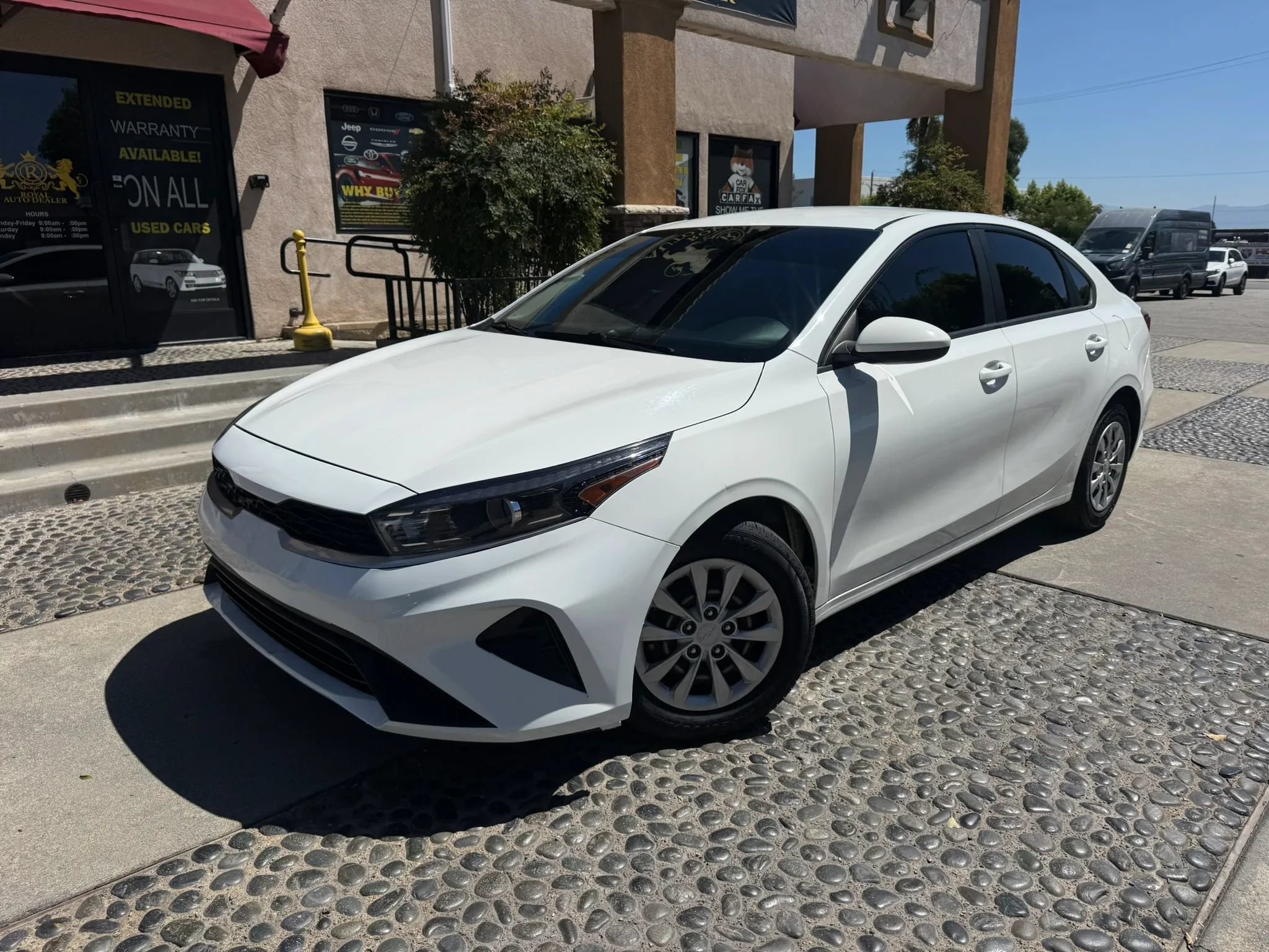 Used 2023 Kia Forte LX FWD image 1