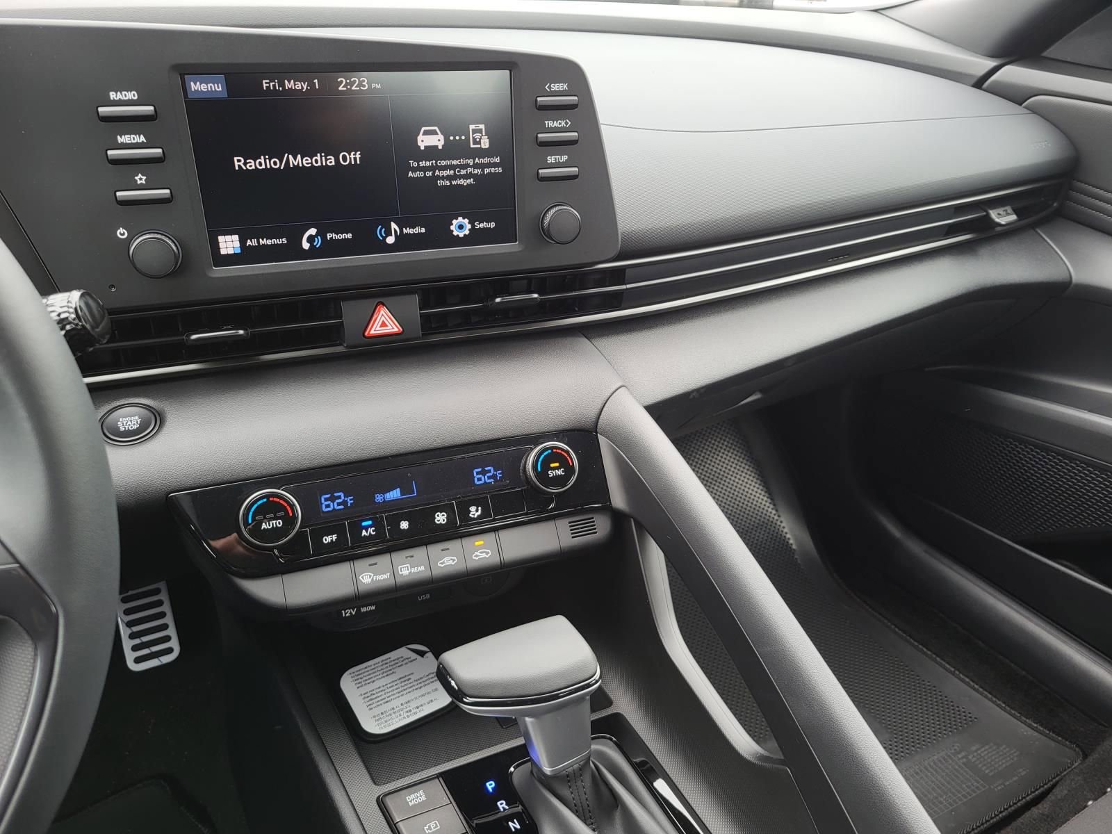 New 2026 Hyundai Elantra Sport FWD image 15