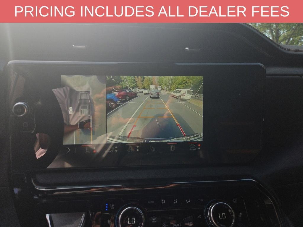 Used 2024 GMC Sierra 1500 AT4 w/ Technology Package AWD/4WD image 9