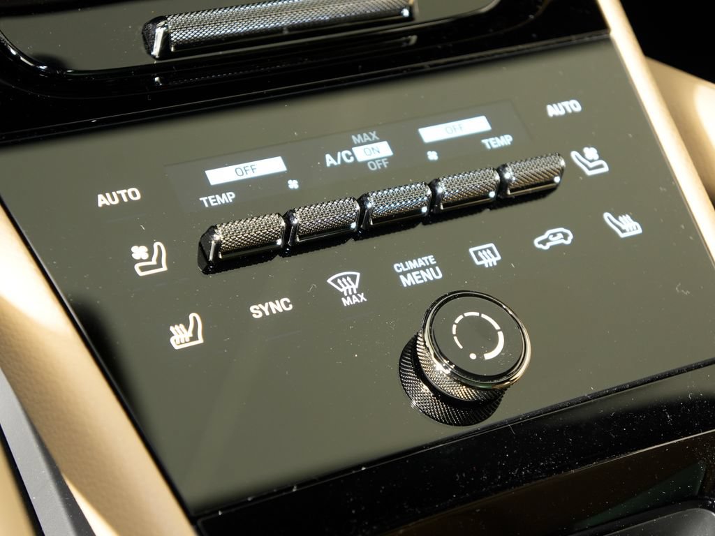 New 2026 Porsche Cayenne AWD/4WD image 32