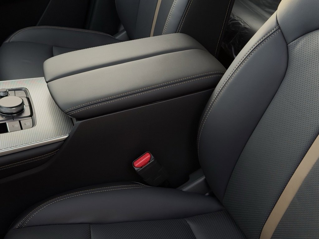 New 2025 MAZDA CX-90 3.3 Turbo S w/ Premium Package image 16