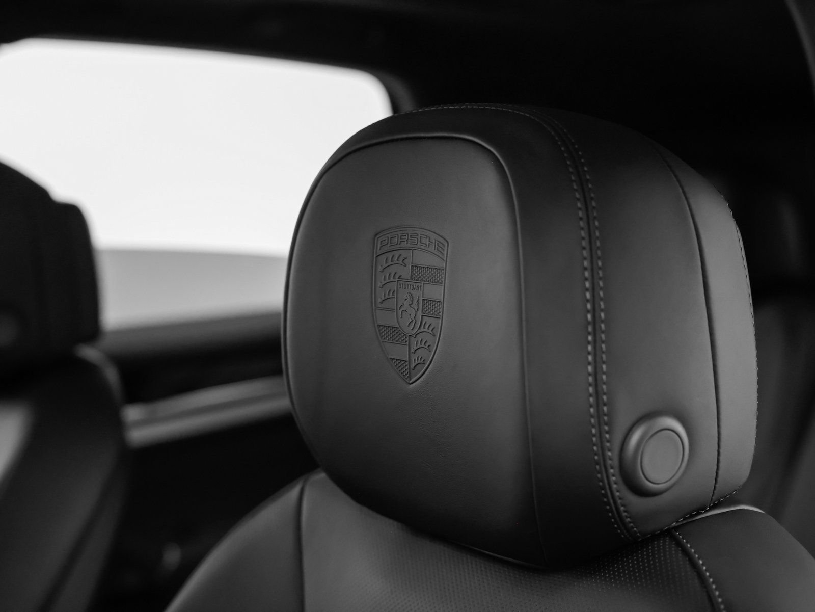 Certified 2026 Porsche Cayenne S AWD/4WD image 36