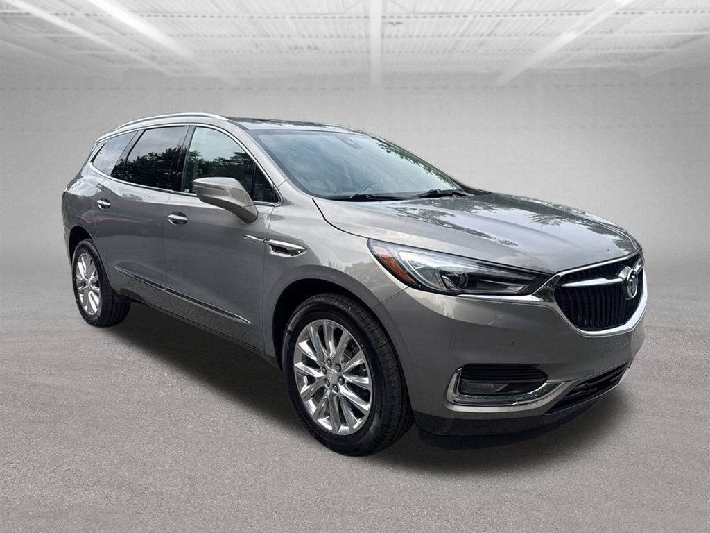 Used 2018 Buick Enclave Premium w/ Experience Buick Package AWD/4WD image 3