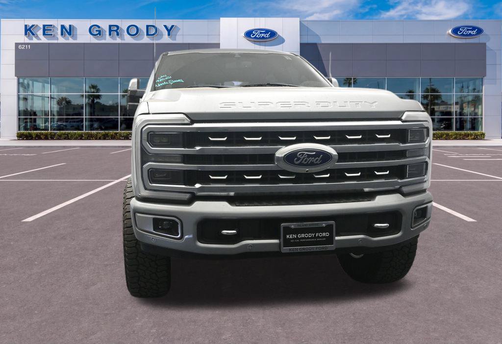 Used 2023 Ford F350 Platinum AWD/4WD image 19