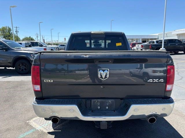 Used 2017 RAM 1500 Classic SLT w/ SLT Plus D←cor Group AWD/4WD image 5