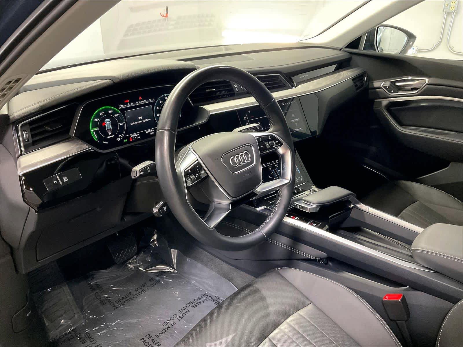 Certified 2024 Audi Q8 e-tron Premium Plus AWD/4WD image 14