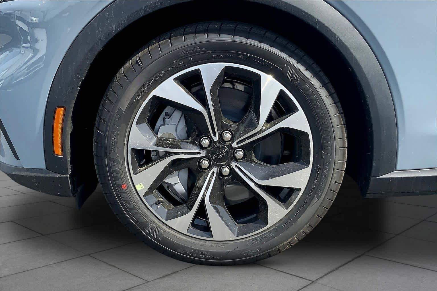 New 2026 Ford Mustang Mach-E Select w/ Comfort Package RWD image 12
