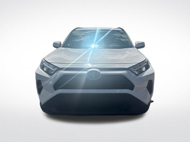 Used 2024 Toyota RAV4 XLE FWD image 16