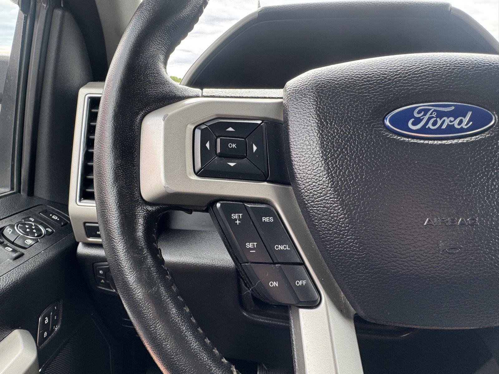 Used 2019 Ford F350 Lariat w/ Lariat Ultimate Package AWD/4WD image 20