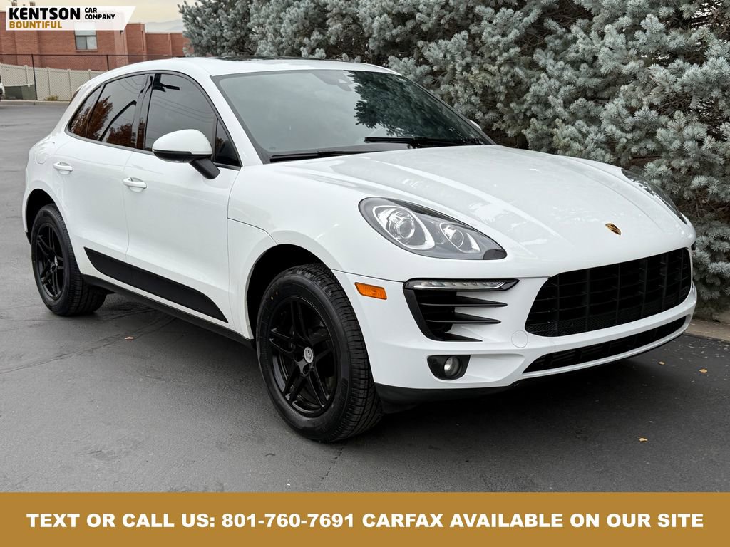 Used 2018 Porsche Macan Base image 13