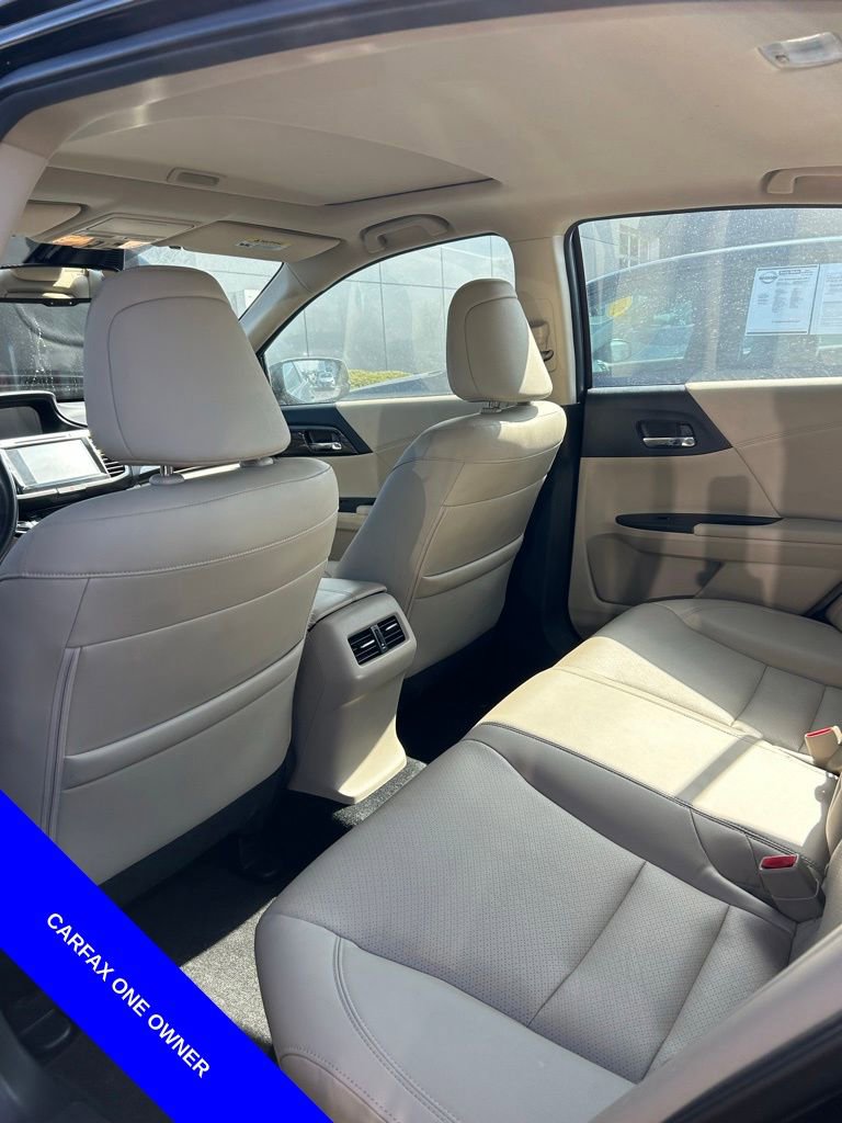 Used 2016 Honda Accord EX-L image 6