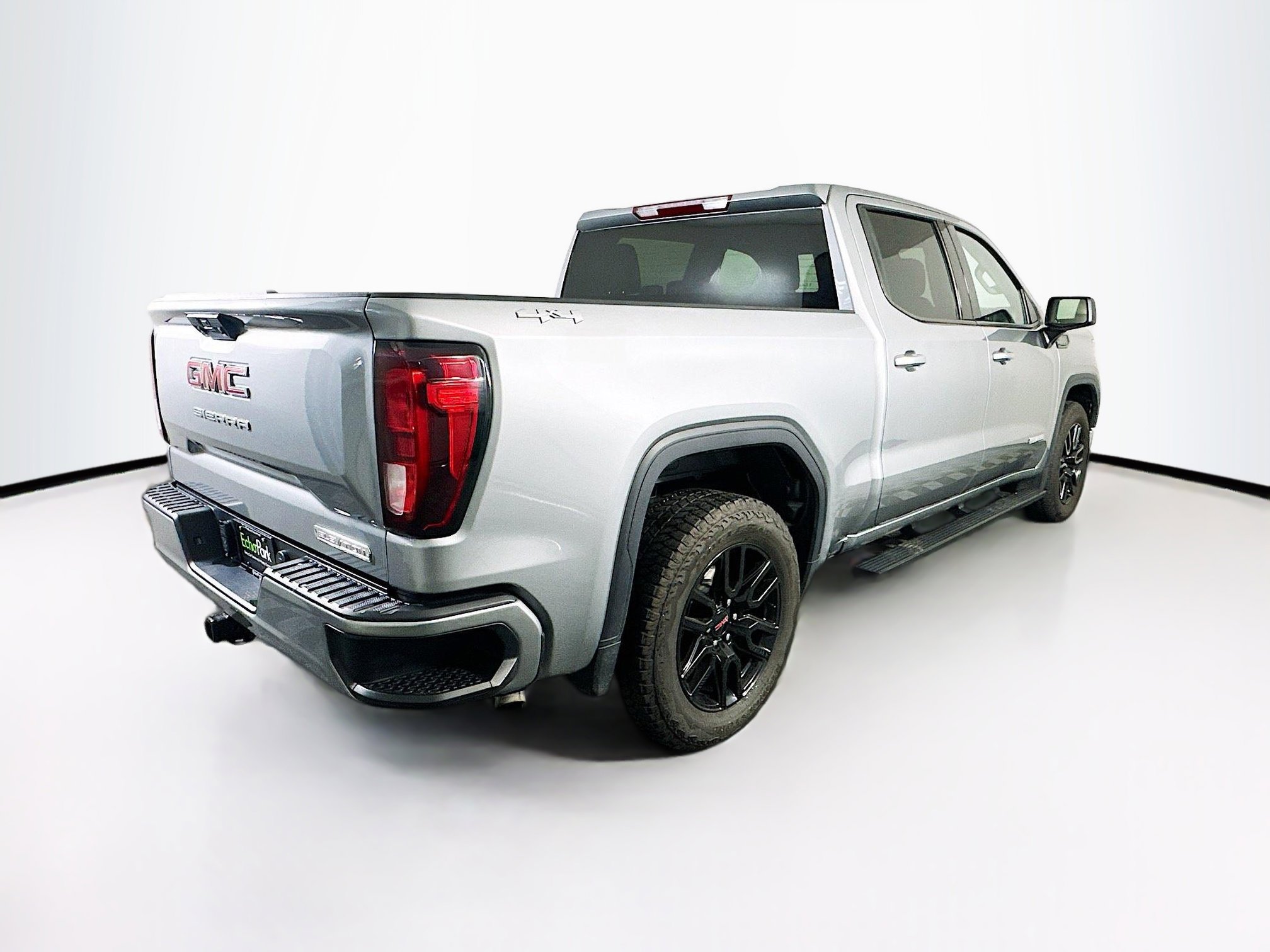 Used 2024 GMC Sierra 1500 Elevation image 9