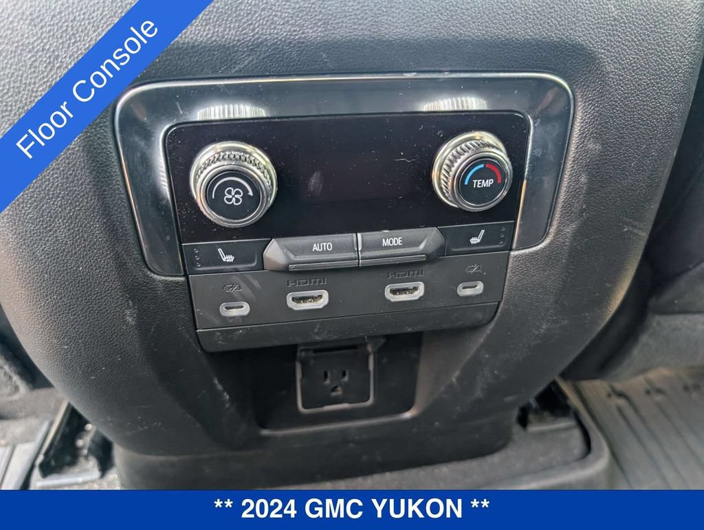 Used 2024 GMC Yukon Denali w/ Advanced Technology Package AWD/4WD image 31