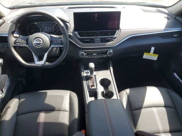 New 2026 Nissan Altima 2.5 SR FWD image 9