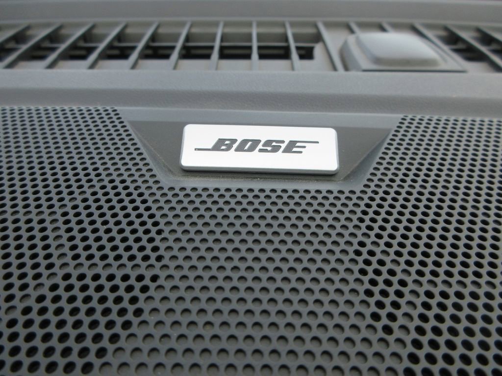 Used 2025 Chevrolet Colorado ZR2 w/ Technology Package image 36