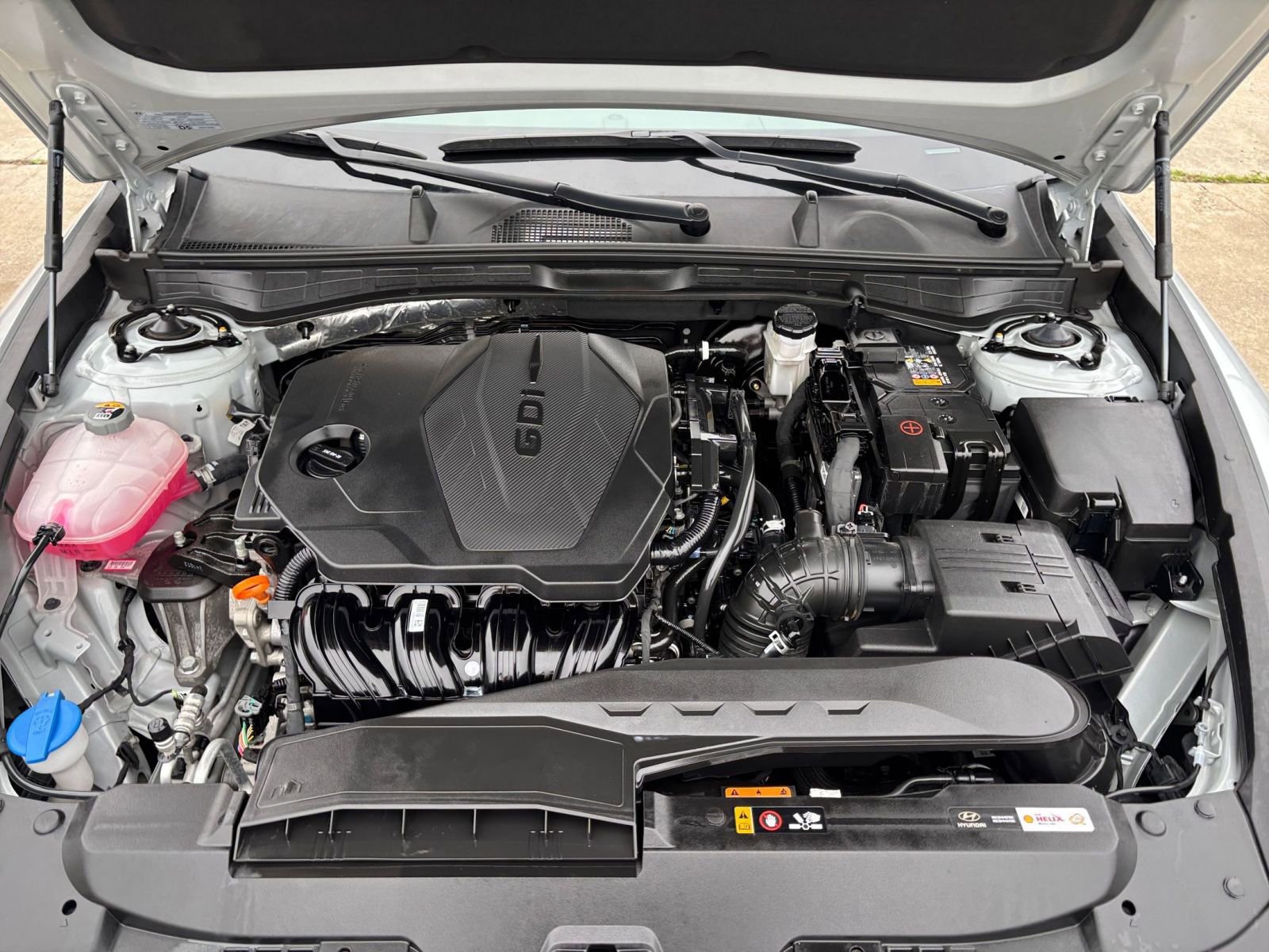 Used 2025 Hyundai Sonata SEL FWD image 32