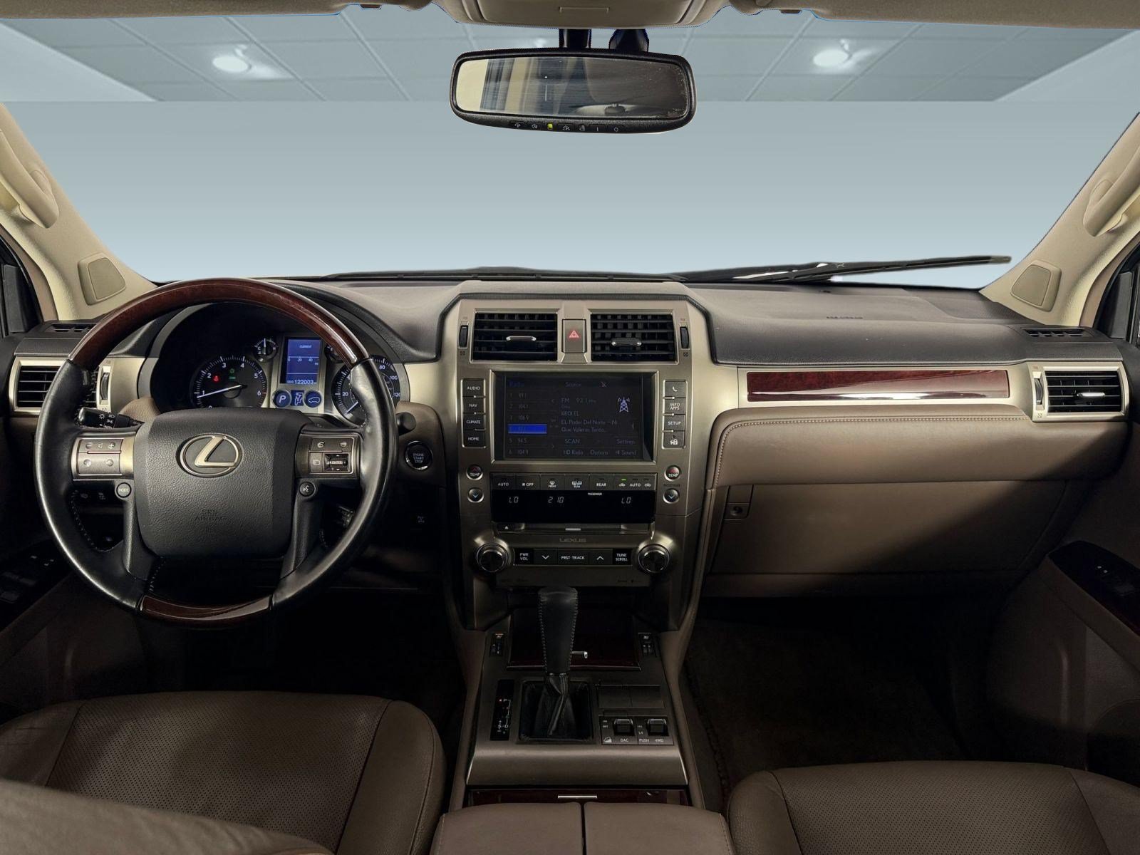Used 2018 Lexus GX 460 Premium w/ Premium Package AWD/4WD image 13