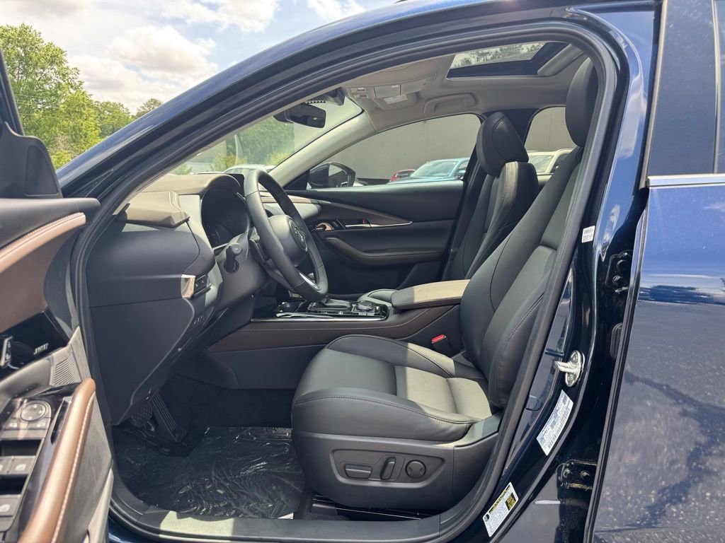 New 2025 MAZDA CX-30 2.5 Turbo w/ Premium Package image 12