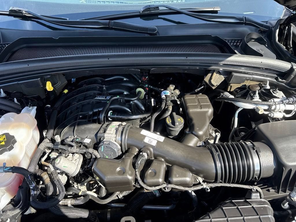Used 2023 Jeep Grand Cherokee Limited AWD/4WD image 52