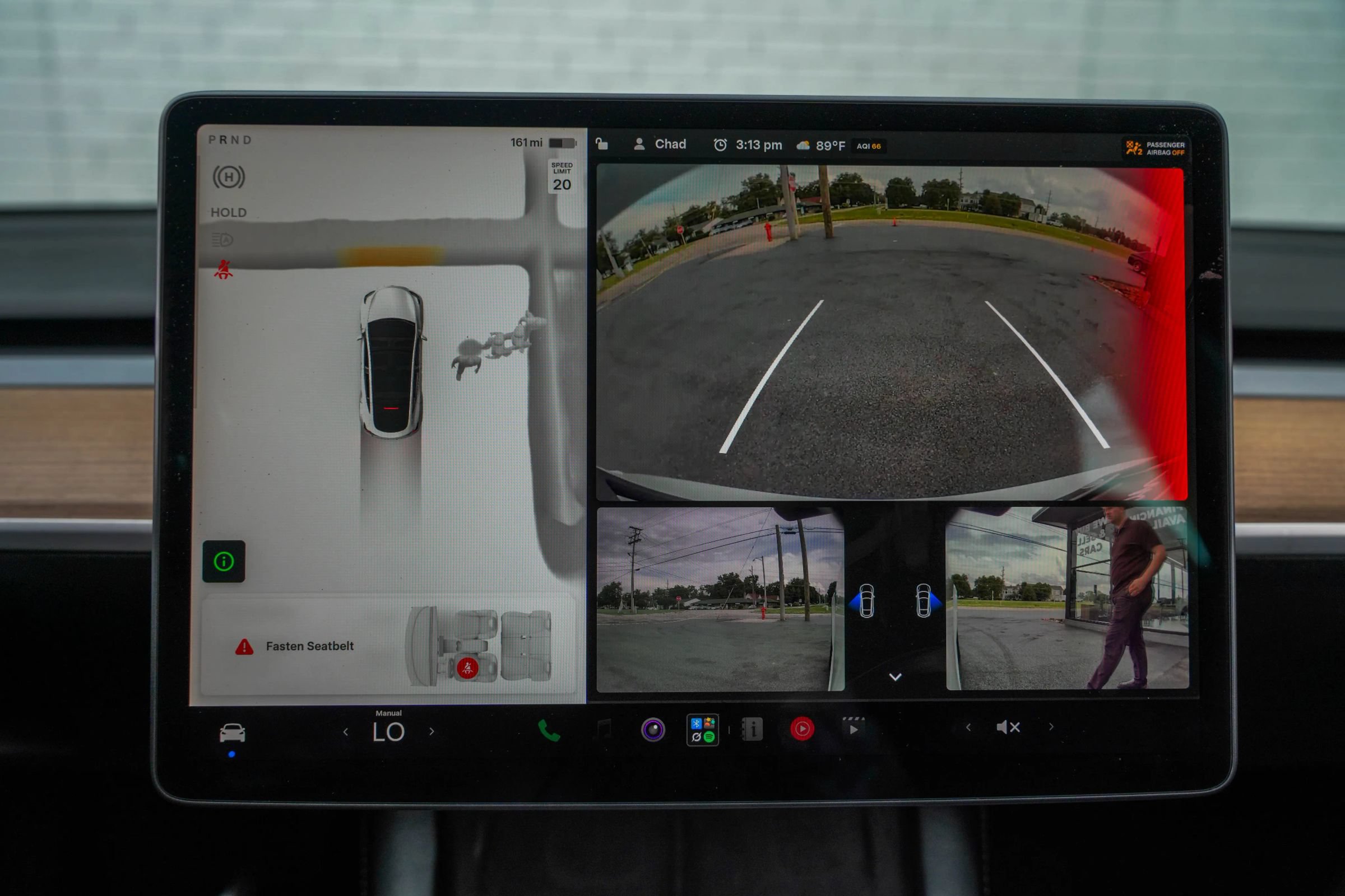 Used 2022 Tesla Model Y Long Range AWD/4WD image 17