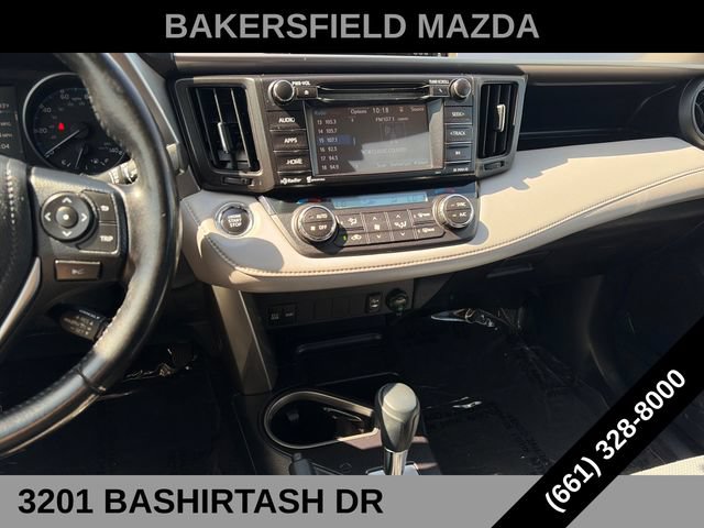 Used 2018 Toyota RAV4 XLE FWD image 16