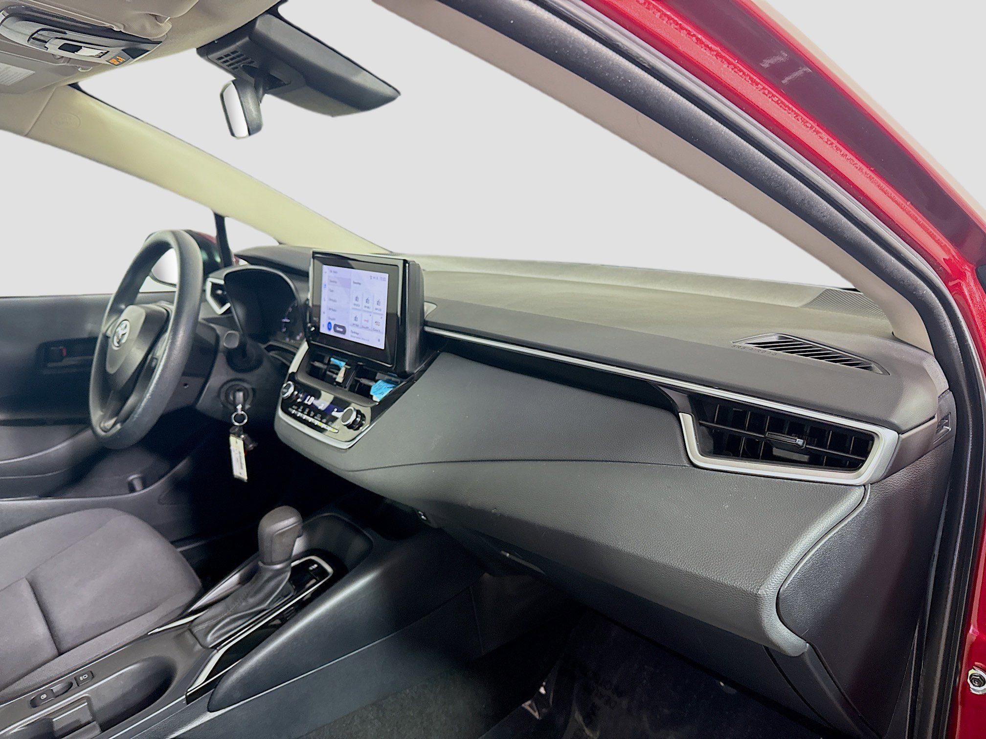 Used 2023 Toyota Corolla LE FWD image 29